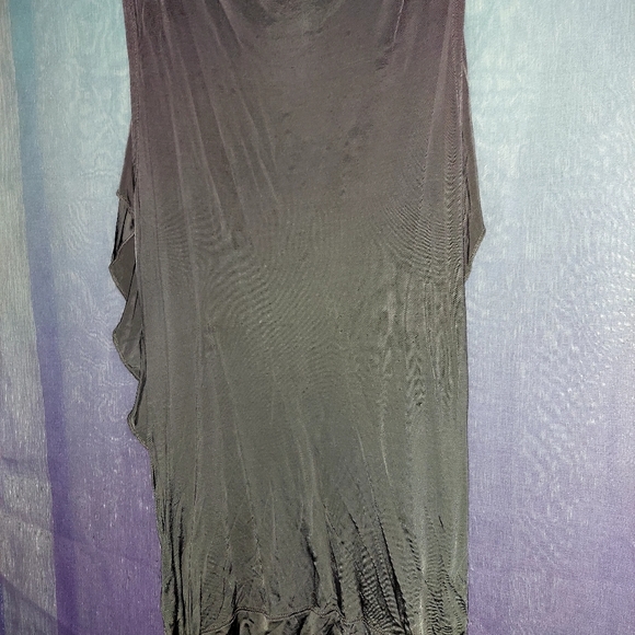 Shirt - Picture 3 of 4